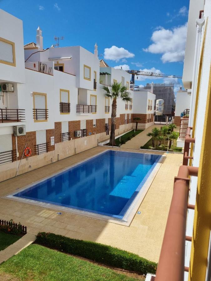 Apartamento Duplex Em Cabanas De タヴィラ エクステリア 写真