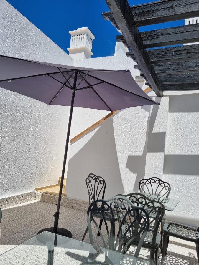 Apartamento Duplex Em Cabanas De タヴィラ エクステリア 写真