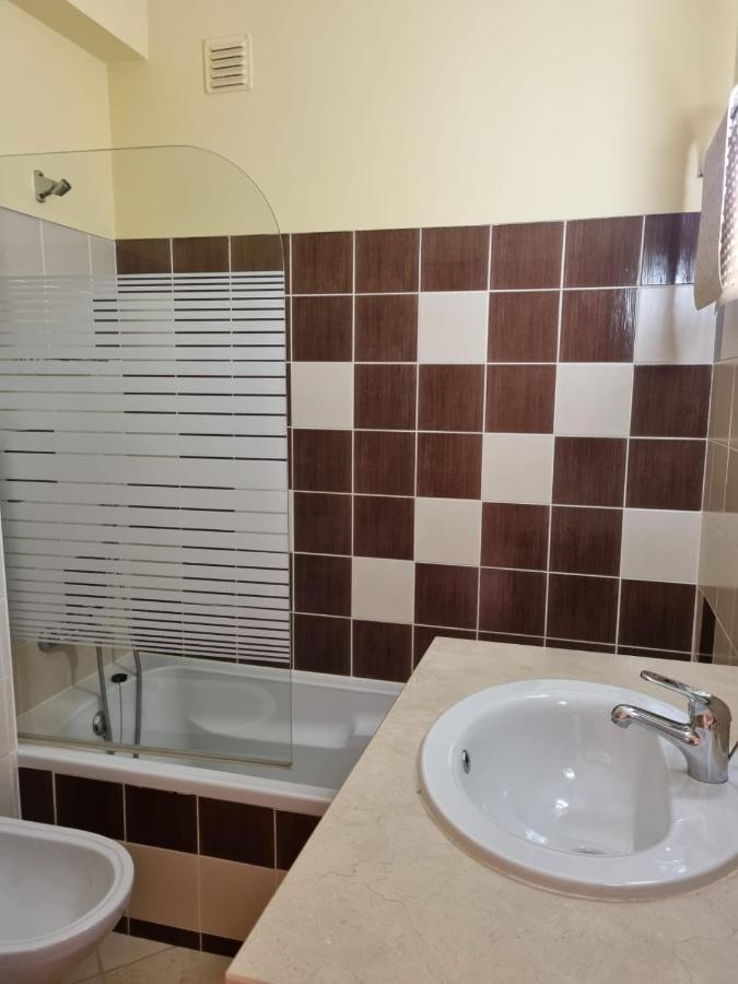 Apartamento Duplex Em Cabanas De タヴィラ エクステリア 写真